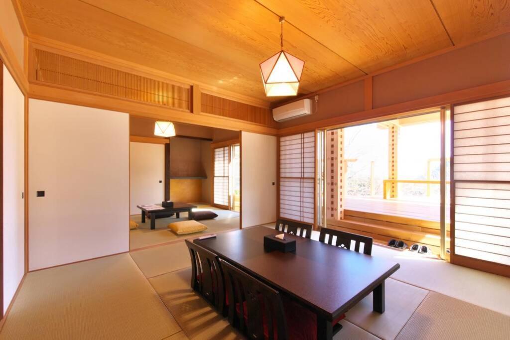 Goura Terrace Villa Hakone Bagian luar foto